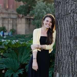 Meet your Posher, Lauren